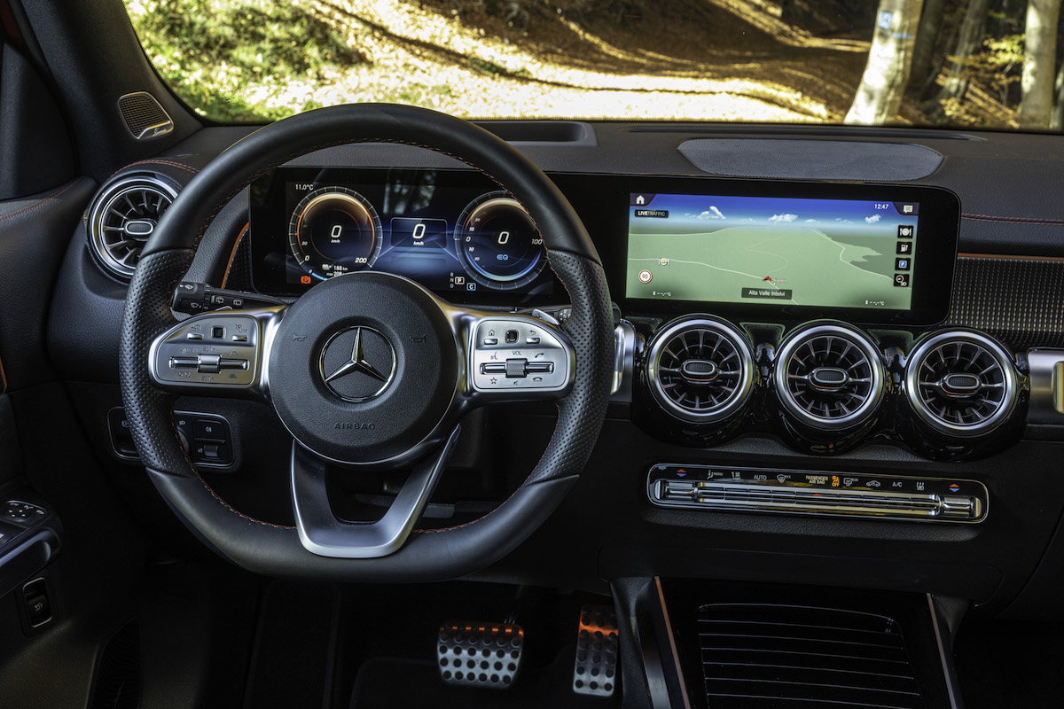 Mercedes-Benz EQB: l’elettrica con la Stella è anche sette posti Mercedes-Benz EQB: l’elettrica con la Stella è anche sette posti