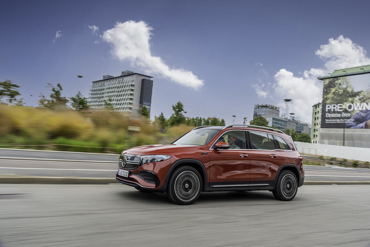 Mercedes-Benz EQB: l’elettrica con la Stella è anche sette posti Mercedes-Benz EQB: l’elettrica con la Stella è anche sette posti