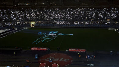 Napoli: l’emozionante omaggio a Diego Maradona
