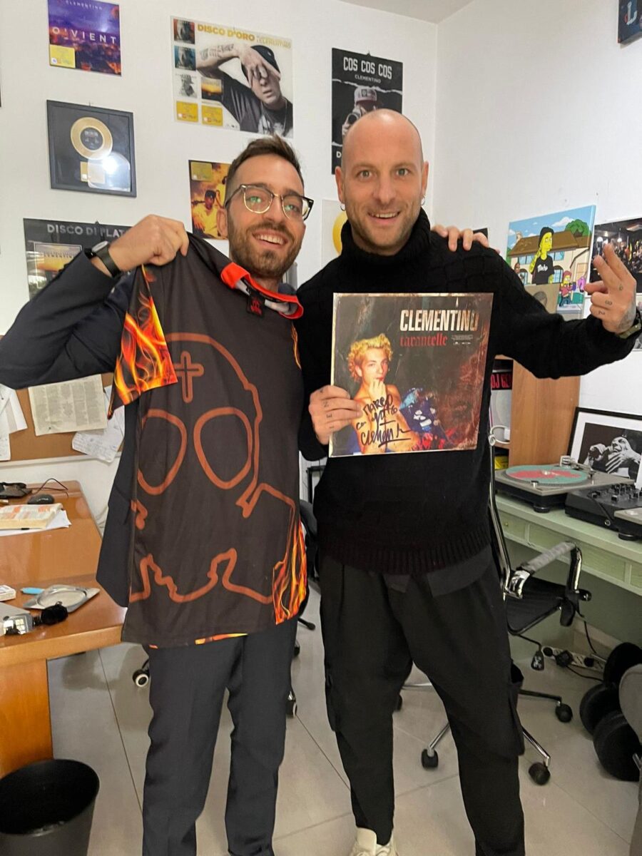 Permesso Maisano, ospite Clementino: da He-Man a Pulcinella e Maradona… Permesso Maisano, ospite Clementino: da He-Man a Pulcinella e Maradona…