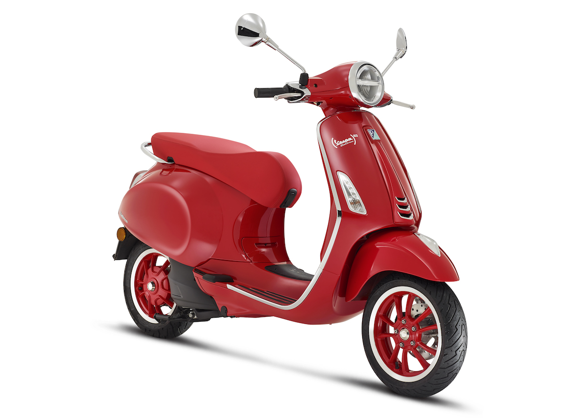 Vespa e Red rinnovano la partnership contro l’AIDS e le pandemie Vespa e Red rinnovano la partnership contro l’AIDS e le pandemie