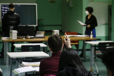 Un solo positivo? Niente Dad: dopo la segnalazione di Affari, Draghi si impone