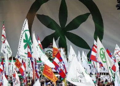 Fondi Lega: i pm di Genova passano gli atti a Milano