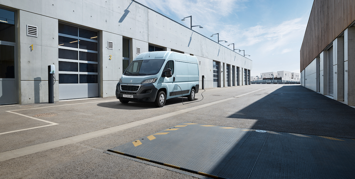 Nuovo Peugeot e-Boxer ordinabile in Italia Nuovo Peugeot e-Boxer ordinabile in Italia