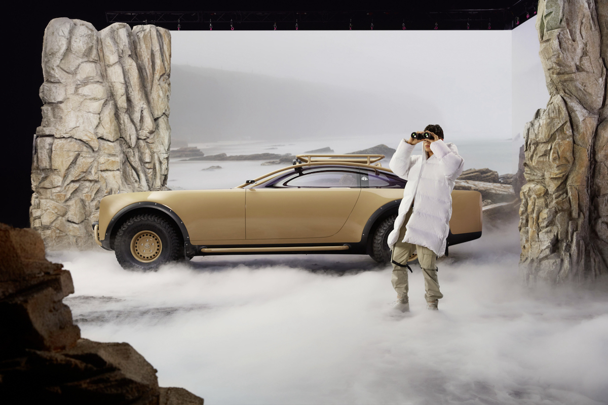 Mercedes-Benz rende omaggio a Virgil Abloh aprendo le porte del Rubell Museum Mercedes-Benz rende omaggio a Virgil Abloh aprendo le porte del Rubell Museum