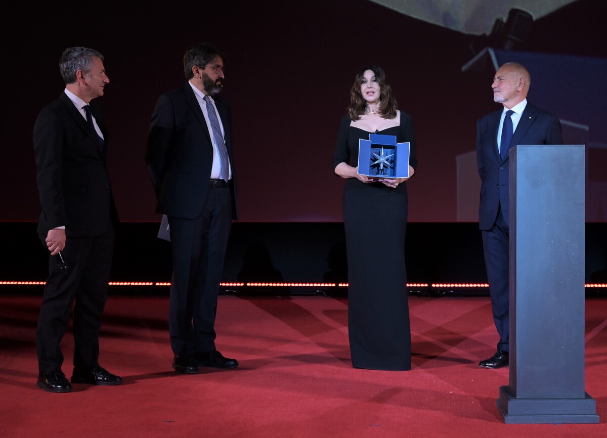 Monica Bellucci una Stella nel cielo del Torino Film Festival 2021 Monica Bellucci una Stella nel cielo del Torino Film Festival 2021