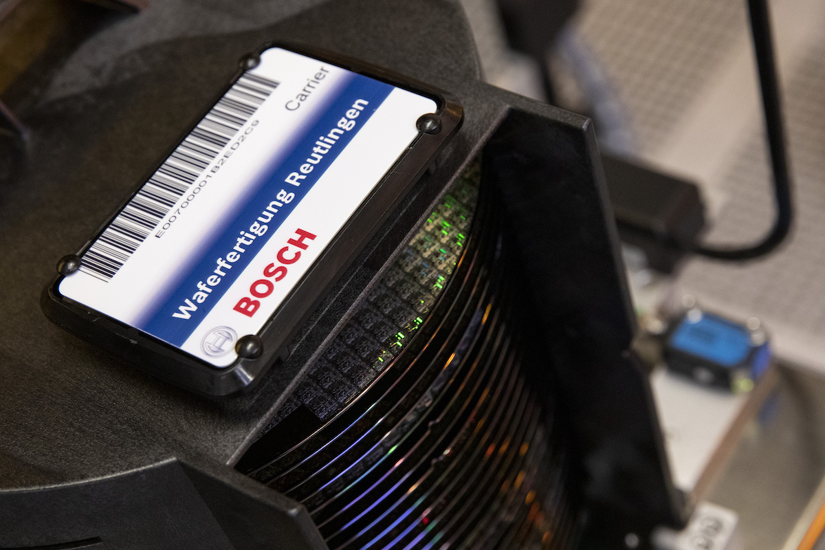 Bosch avvia la produzione in serie di chip in carburo di silicio Bosch avvia la produzione in serie di chip in carburo di silicio