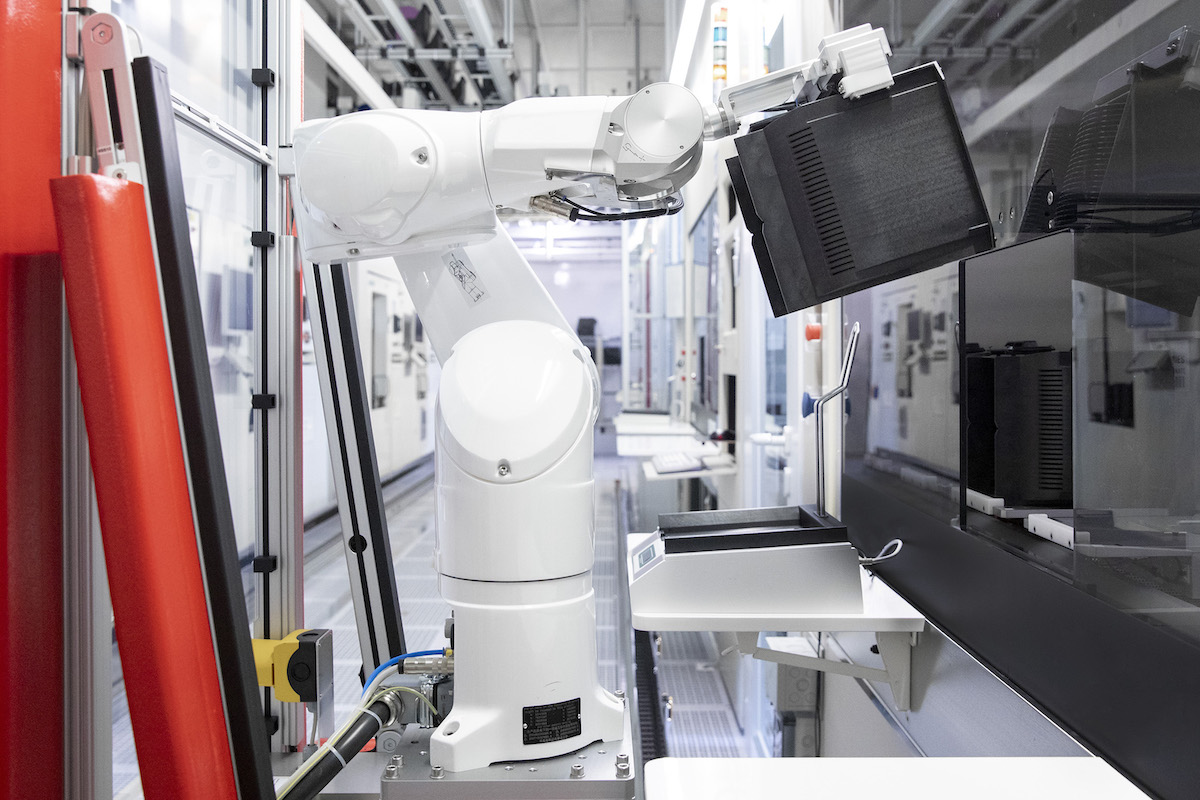 Bosch avvia la produzione in serie di chip in carburo di silicio Bosch avvia la produzione in serie di chip in carburo di silicio