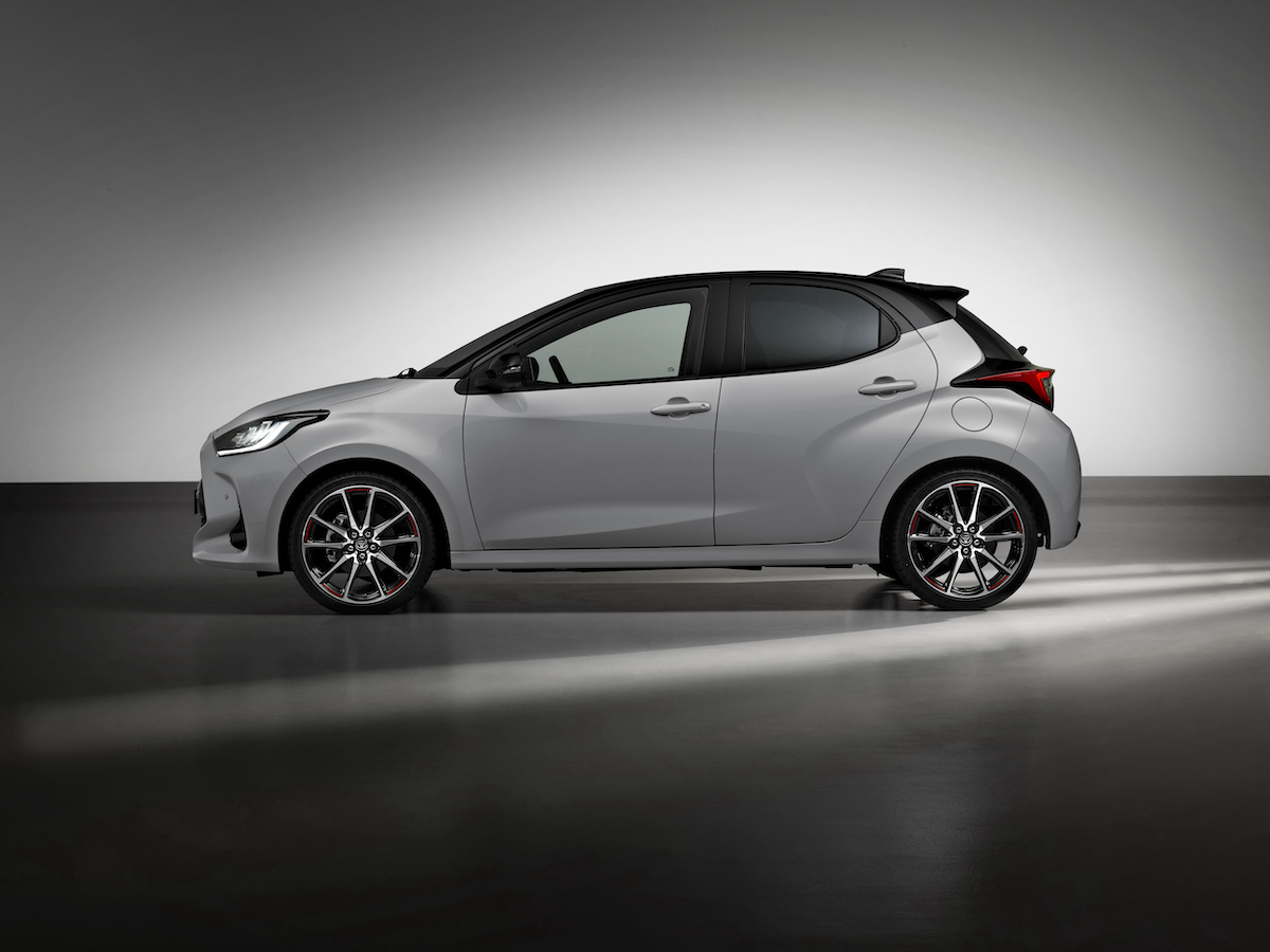 Toyota svela la nuova Yaris GR SPORT Toyota svela la nuova Yaris GR SPORT