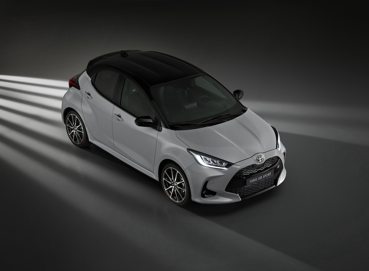 Toyota svela la nuova Yaris GR SPORT Toyota svela la nuova Yaris GR SPORT