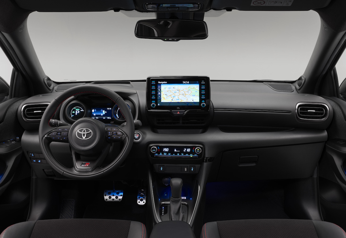 Toyota svela la nuova Yaris GR SPORT Toyota svela la nuova Yaris GR SPORT