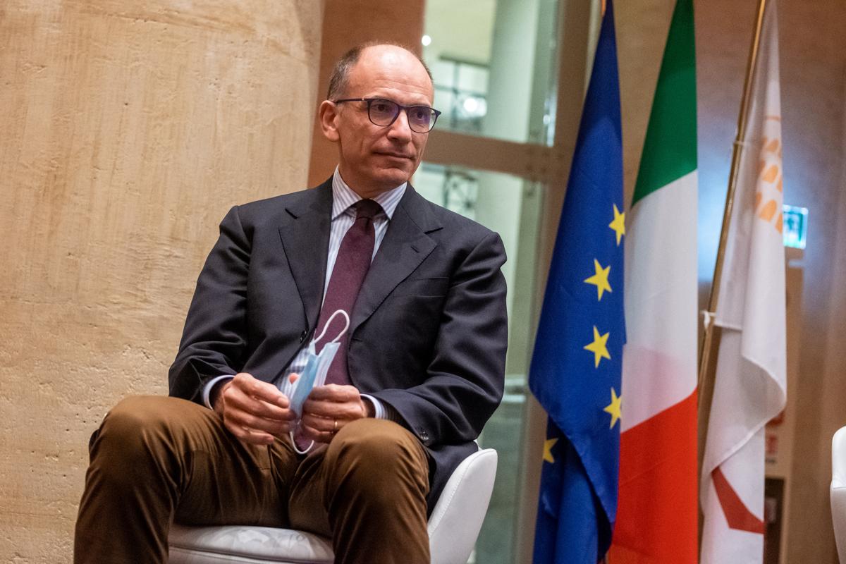 Galleria foto 'Sondaggio Swg: sale il Pd, scendono Lega e M5S' - foto 1