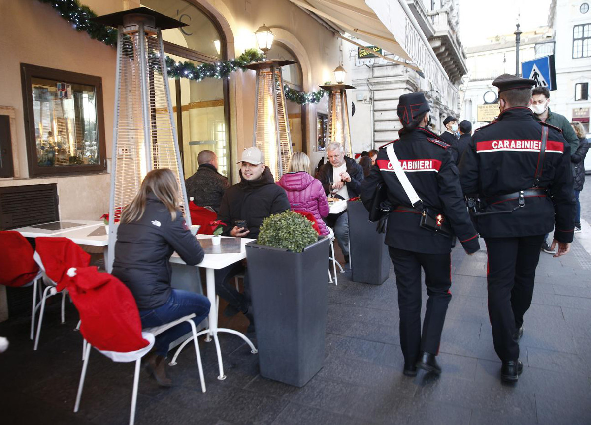 Super Green Pass, doppi turni di polizia e controllori. Multe salatissime