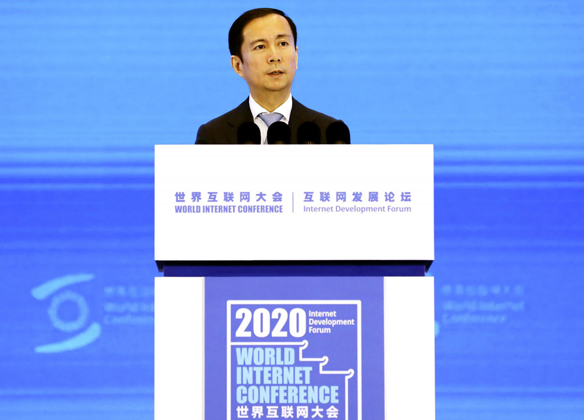 Cina, Alibaba annuncia la riorganizzazione: nuovo Cfo e investimenti su retail Cina, Alibaba annuncia la riorganizzazione: nuovo Cfo e investimenti su retail