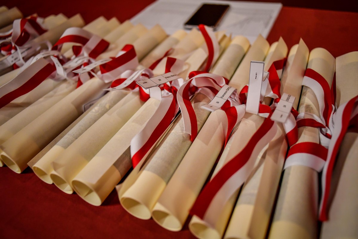 Consegna degli Ambrogini d’Oro: fra i premiati Tognoli, La Mantia e Baresi Consegna degli Ambrogini d’Oro: fra i premiati Tognoli, La Mantia e Baresi
