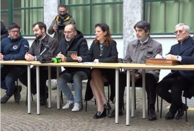 “16 motivi per non vaccinare i bambini”  – Il tg VERO GIORNALE