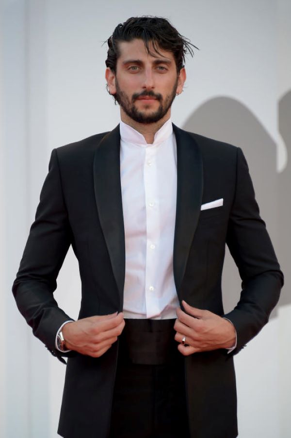 Pietro Castellitto: “Roma Nord è il Vietnam”. Social: “Povero figlio di papà”