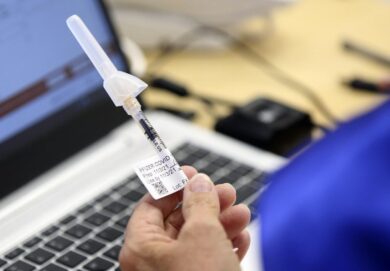 Coronavirus, le 2 amiche No Vax morte in ospedale. Travolte dalla malattia