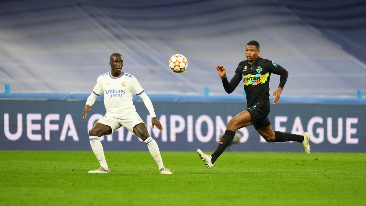Sorteggi Champions: nuove regole e fonti di reddito per rilanciare il calcio Sorteggi Champions: nuove regole e fonti di reddito per rilanciare il calcio