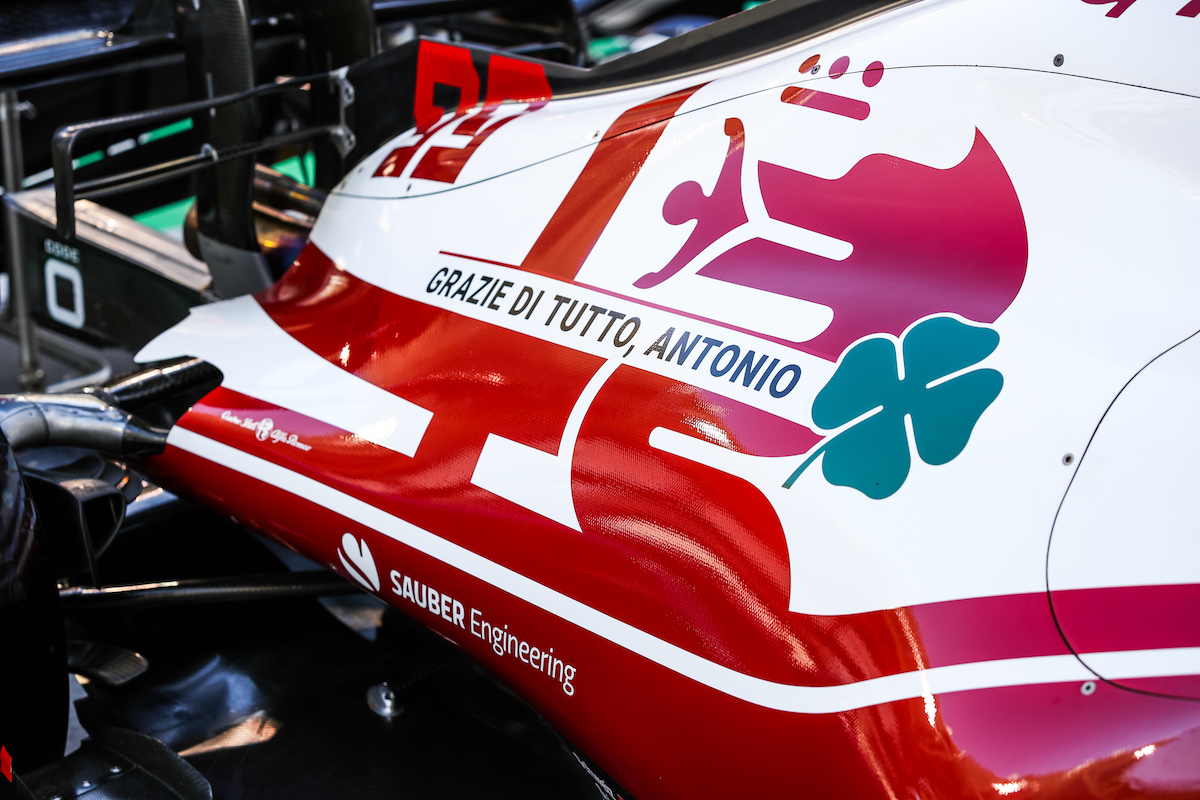 Al GP di Abu Dhabi Alfa Romeo saluta Kimi e Antonio Al GP di Abu Dhabi Alfa Romeo saluta Kimi e Antonio