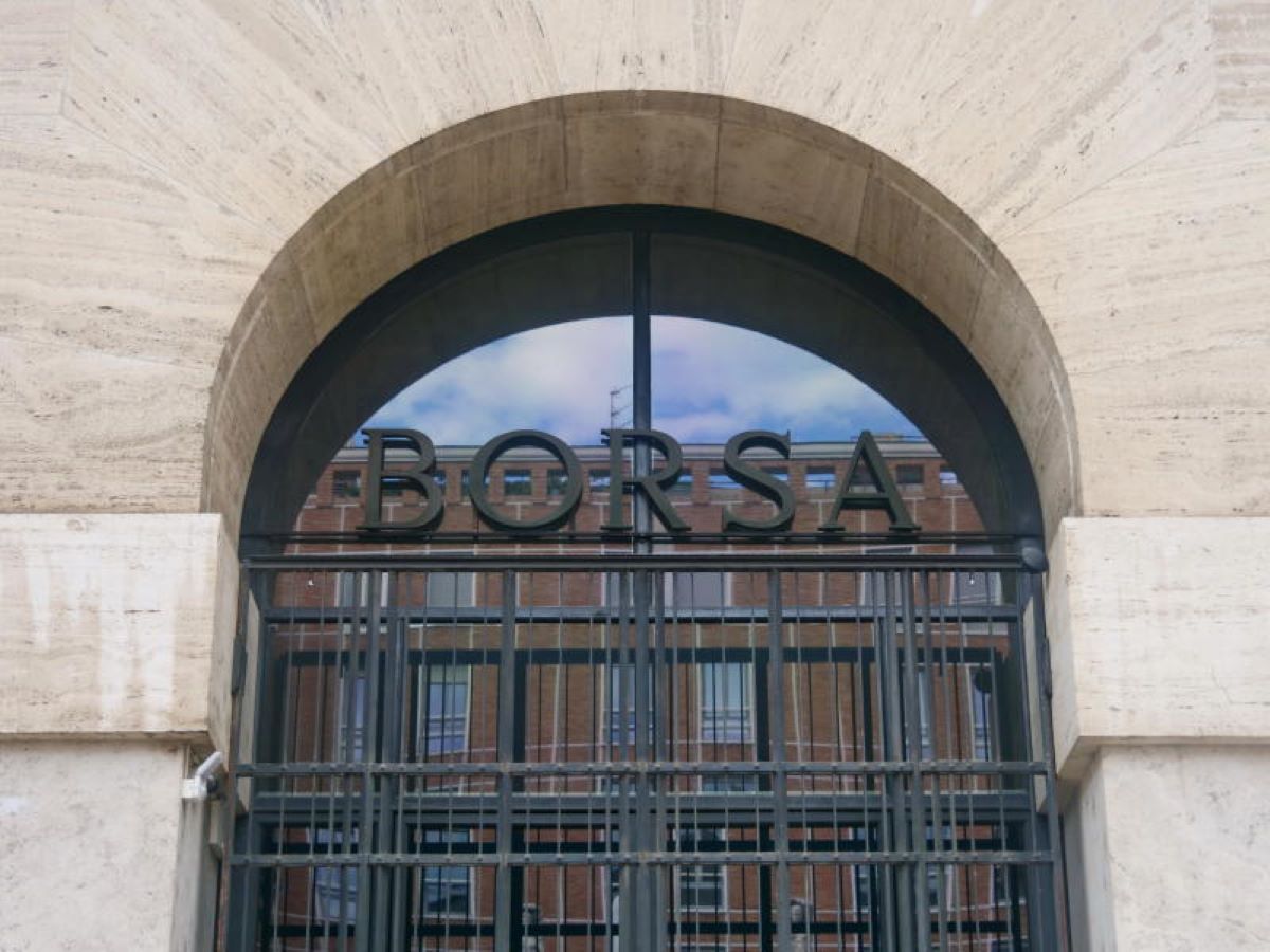 Ravanusa esplosione, timore dagli investitori: Italgas cala a Piazza Affari Ravanusa esplosione, timore dagli investitori: Italgas cala a Piazza Affari