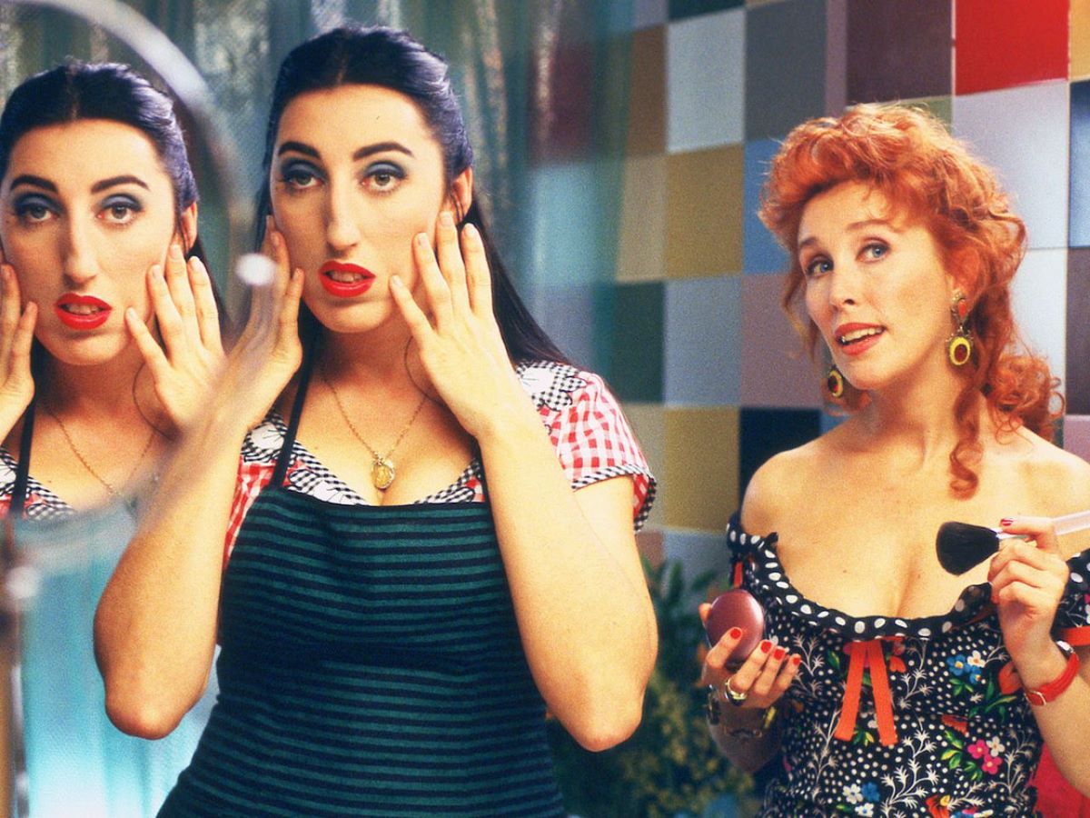 Suicida l’attrice Veronica Forqué, la Kika di Pedro Almodovar: aveva 66 anni Suicida l’attrice Veronica Forqué, la Kika di Pedro Almodovar: aveva 66 anni