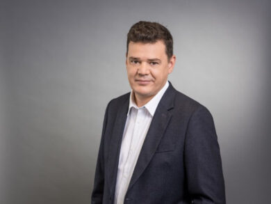David GENDRY è nominato Vicepresidente Comunicazione di Alpine.