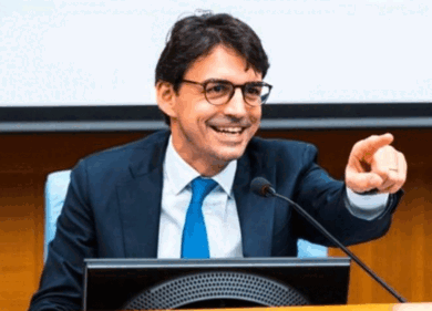 “Morte di David Rossi, non ci fermiamo. Si indaghi in un contesto piu grande”