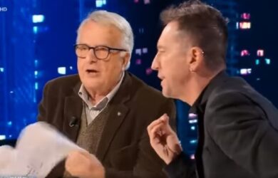 Alberto Contri-Andrea Scanzi, rissa tv choc da Berlinguer: “Nano”, “Bollito”