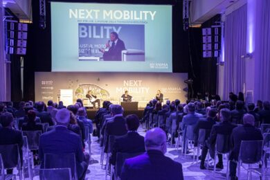 La crisi dei chip auto e le incaute scelte della politica