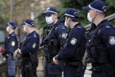 Australia, esplode castello gonfiabile: caduti da 10 metri, morti 4 bambini
