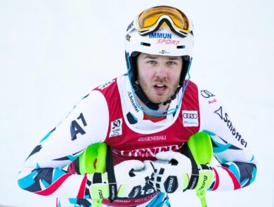 Muore travolto da una valanga il fratello di Deborah Compagnoni: aveva 40 anni