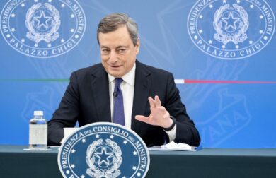 Bollette, rate di 10 mesi per le famiglie: l’emendamento del governo Draghi