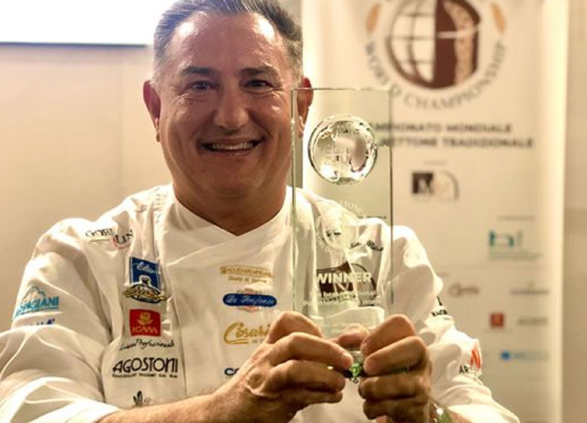 Milano, ecco la top ten dei panettoni. FOTO