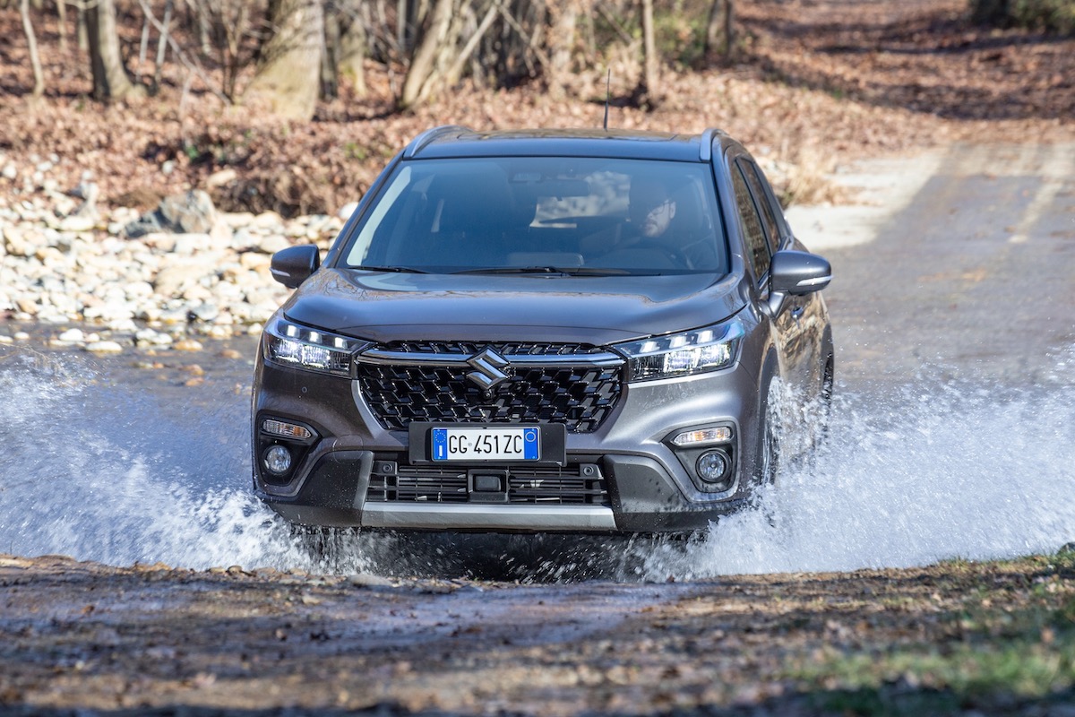 Suzuki S-Cross Hybrid: autenticità e concretezza non solo giapponese