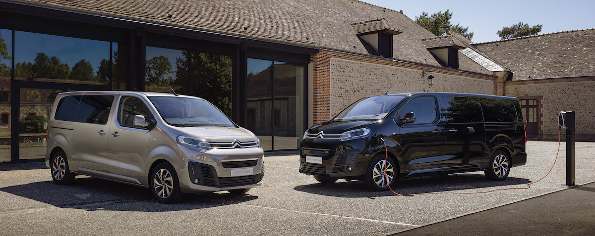 Citroën offre soluzioni 100% elettriche o ibride plug-in per tutti Citroën offre soluzioni 100% elettriche o ibride plug-in per tutti