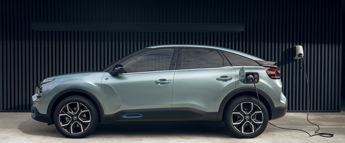 Citroën offre soluzioni 100% elettriche o ibride plug-in per tutti Citroën offre soluzioni 100% elettriche o ibride plug-in per tutti