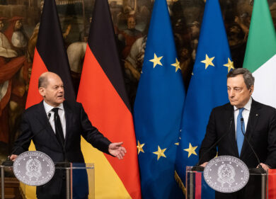 Patto Stabilità, Scholz vede Draghi ma gela l’Italia: “Regole già flessibili”