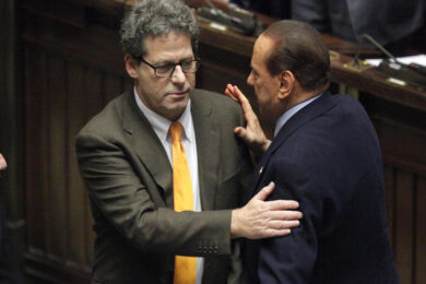 Colle, Miccichè: Renzi può votare Silvio. Strategia svelata o velina passata?