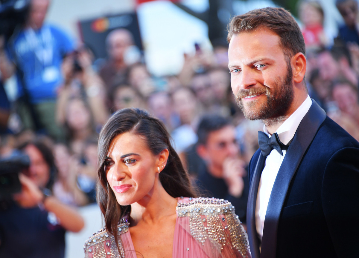 Alessandro Borghi, dalla Magliana al successo: “Facevo 3 lavori pe campà” Alessandro Borghi, dalla Magliana al successo: “Facevo 3 lavori pe campà”