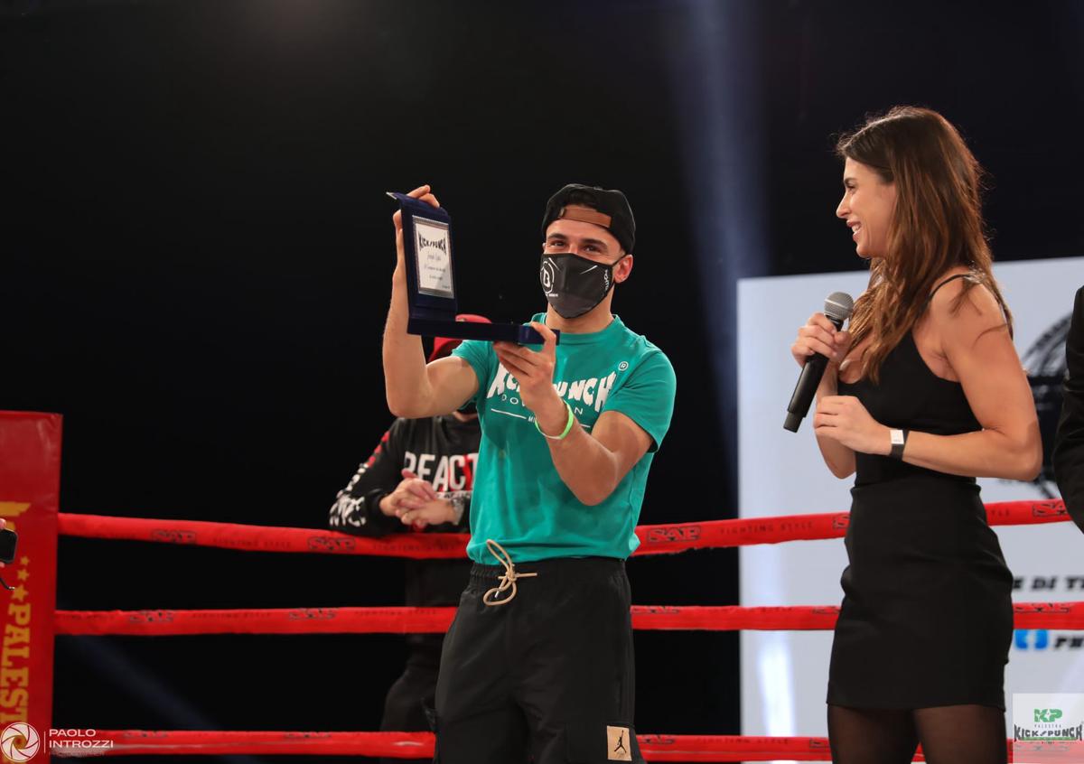 Night of Kick and Punch 11 show sul ring. Canalis special guest star Night of Kick and Punch 11 show sul ring. Canalis special guest star