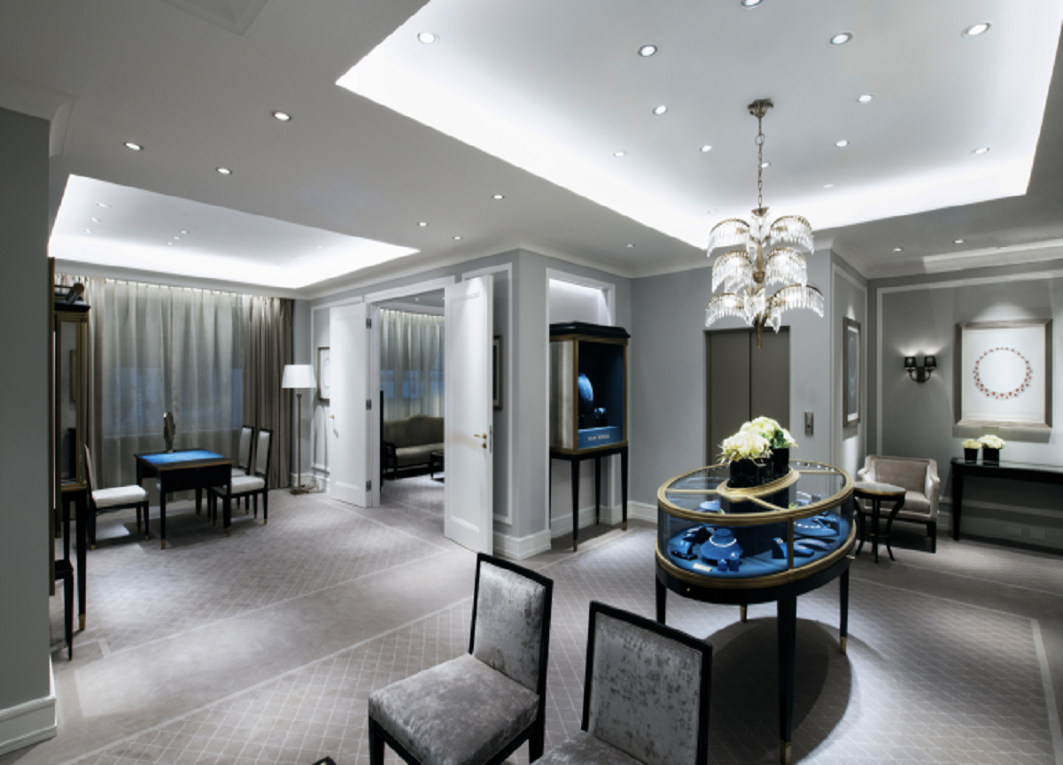 A Milano il nuovo retail salon di Winston, “re dei diamanti” A Milano il nuovo retail salon di Winston, “re dei diamanti”