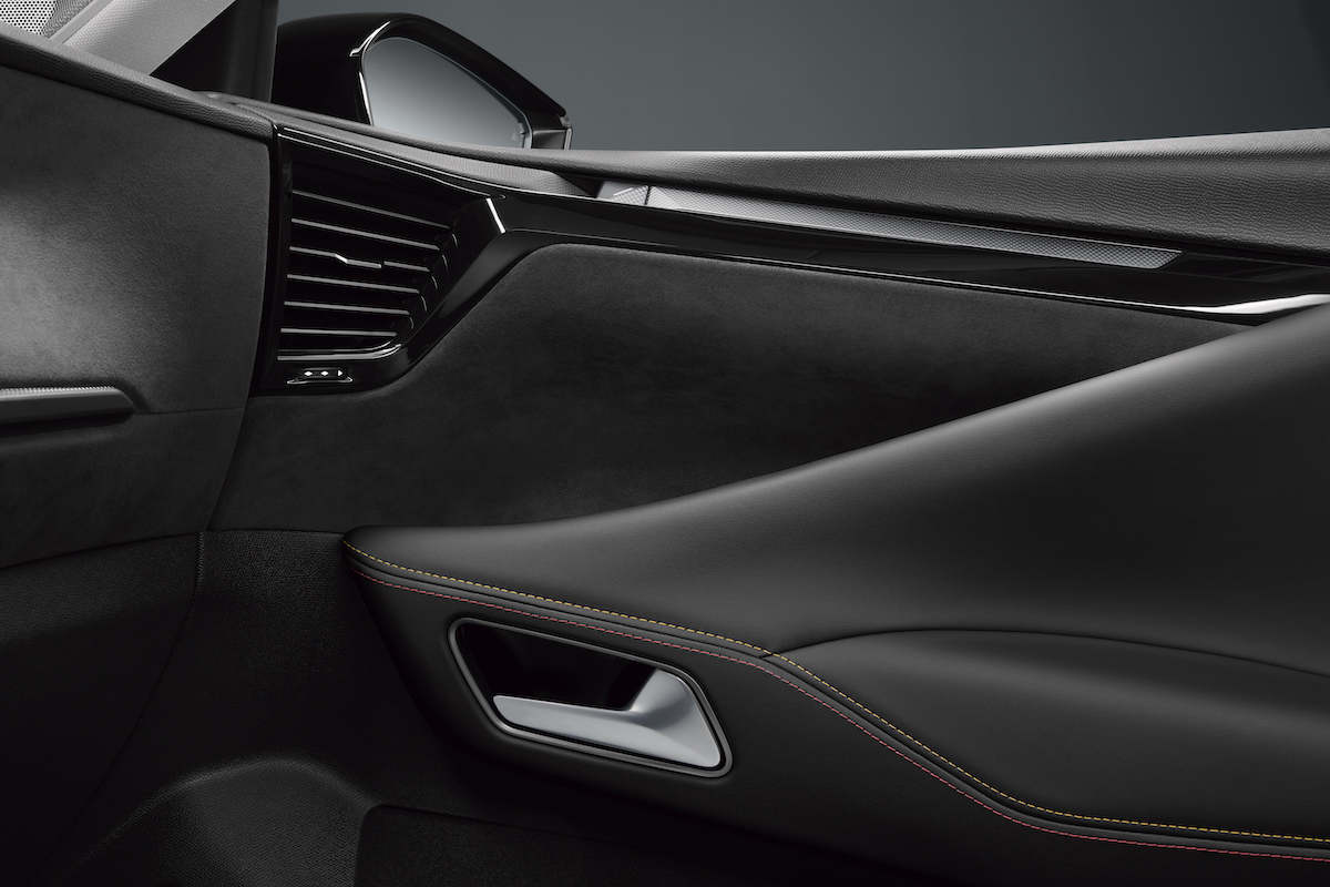Nuova DS4, un abitacolo futuristico Nuova DS4, un abitacolo futuristico