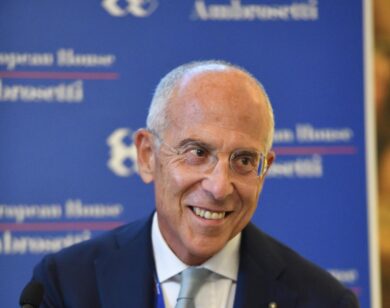 Enel in tandem con Intesa Sanpaolo conquista Mooney