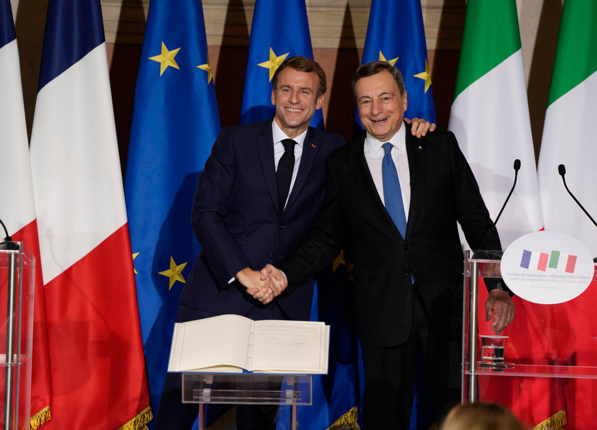 Draghi-Macron, lettera all’Ue. “Regole della legge di Bilancio da cambiare” Draghi-Macron, lettera all’Ue. “Regole della legge di Bilancio da cambiare”