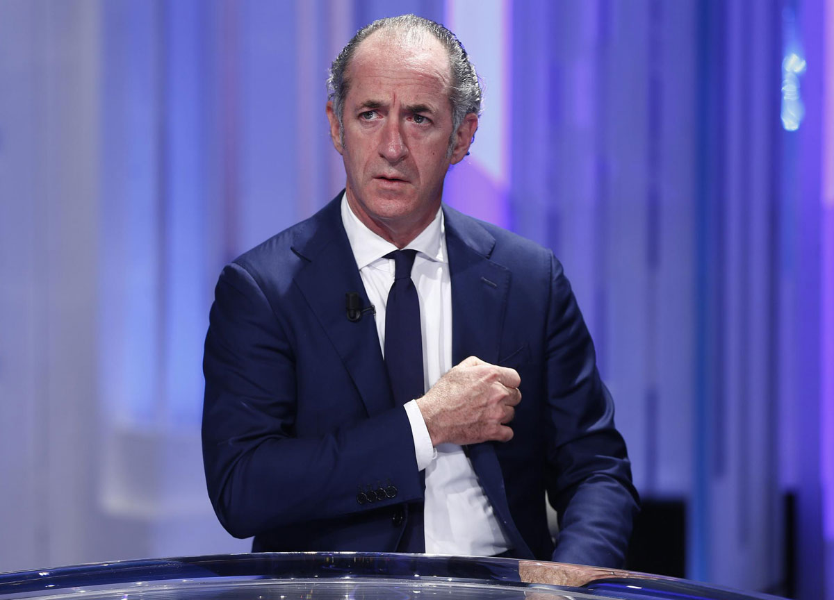 Coronavirus, lo spettro della zona arancione. Zaia: “Questione di settimane” Coronavirus, lo spettro della zona arancione. Zaia: “Questione di settimane”
