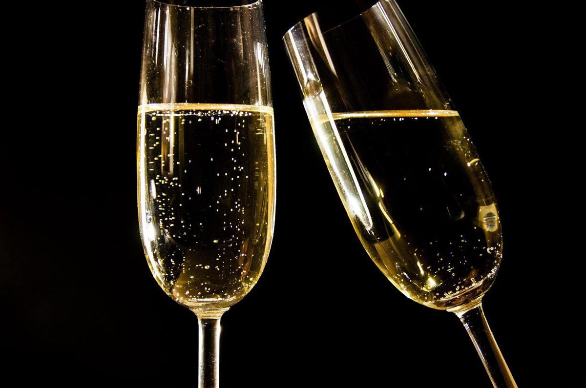 Natale e Capodanno: come divertirsi nonostante la variante Omicron Natale e Capodanno: come divertirsi nonostante la variante Omicron