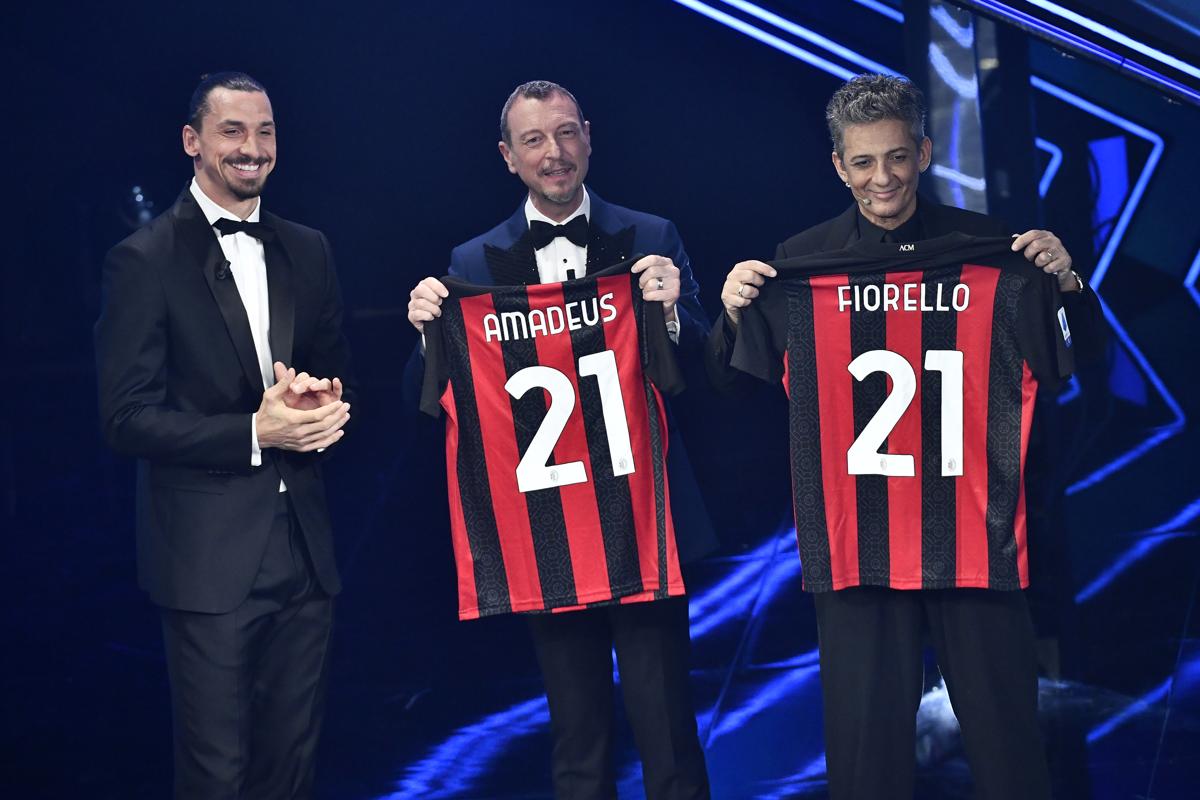 Sanremo 2022, Fiorello e i Maneskin ci saranno? Le ultime notizie Sanremo 2022, Fiorello e i Maneskin ci saranno? Le ultime notizie