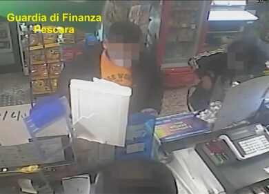 Rdc, a Pescara il “sistema tabaccaio”: simulava acquisti di prima necessità