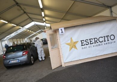 Drive through tamponi operativo ex deposito Aeronautica militare di Gallarate